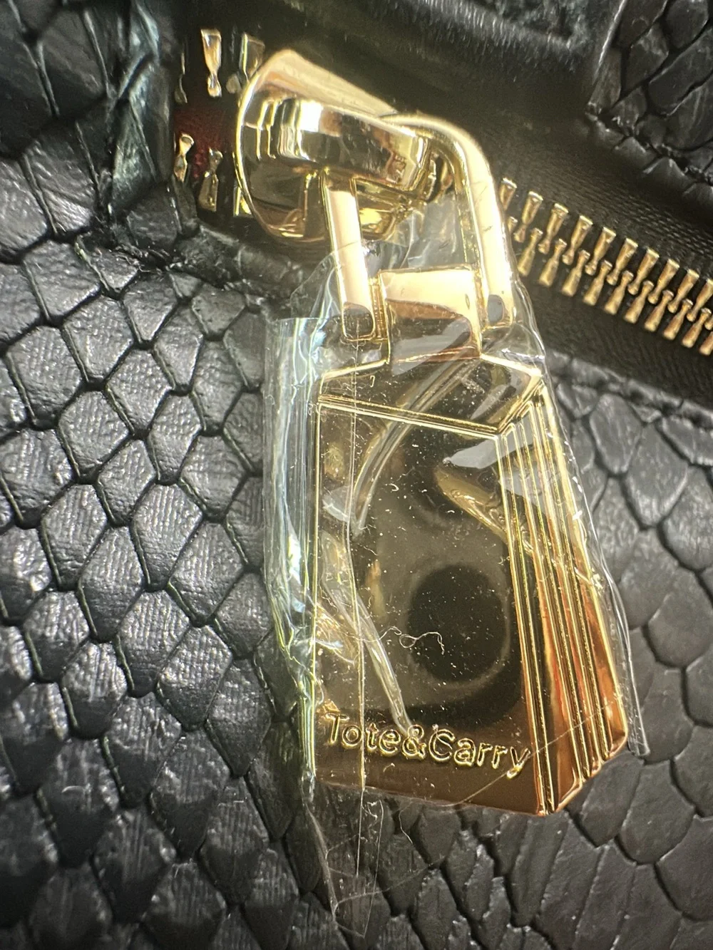 tots and carry premium black